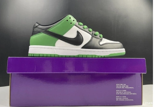 BQ6817-302 Low Green Nike Classic SB Dunk 0210